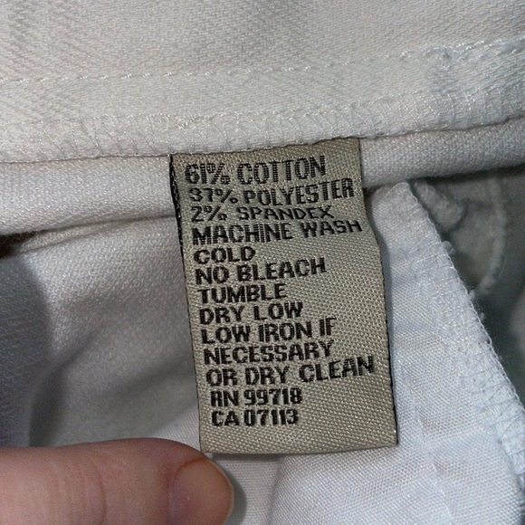 Lillie Rubin size 8 white cropped  capris -like new - Picture 4 of 8